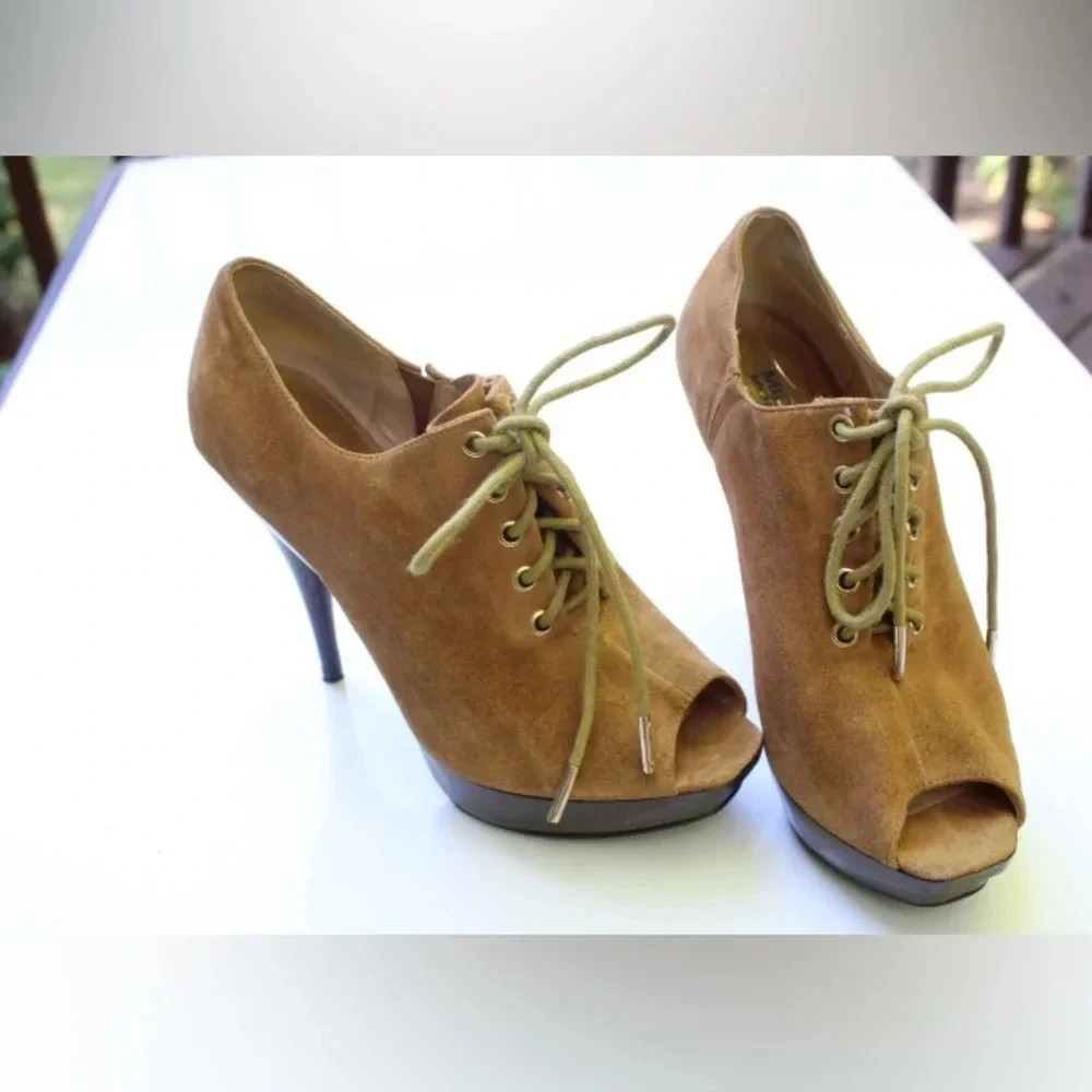 Michael Kors peep toe booties - Picture 7 of 15